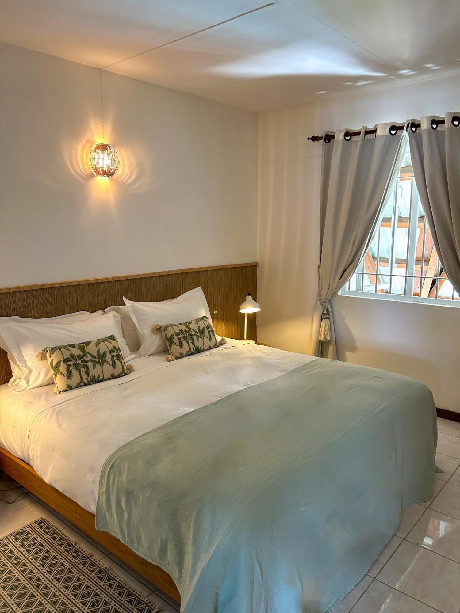 Chic Home With Private Pool, 1 Min To Beach Cap Malheureux Extérieur photo