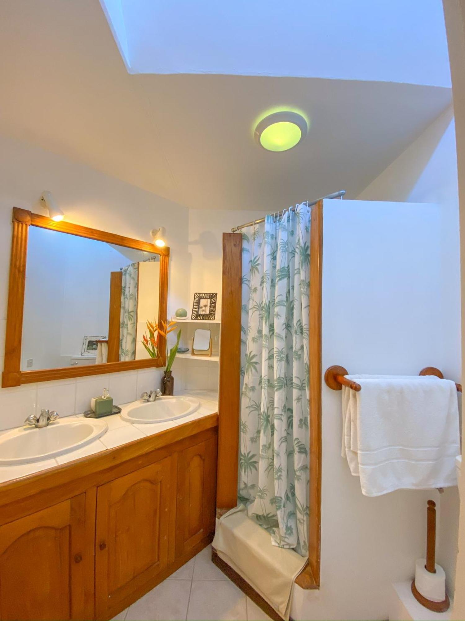 Chic Home With Private Pool, 1 Min To Beach Cap Malheureux Extérieur photo